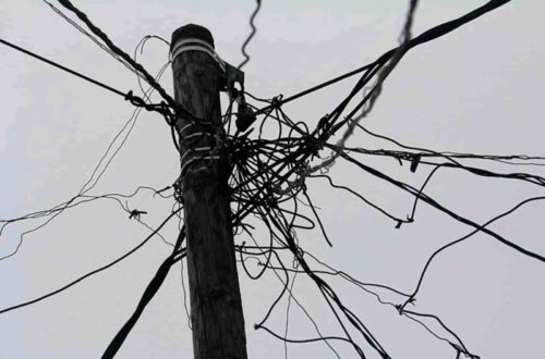 Article : Kasai oriental : quand les habitants de Mbujimayi trouvent des solutions au problème de courant électrique